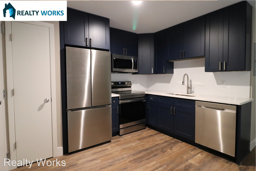 125 N 11th Street - Photo 1