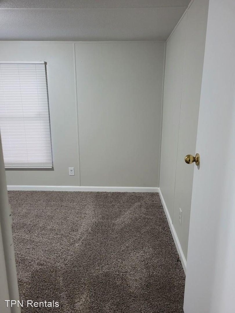 129 Lintwin Circle - Photo 12