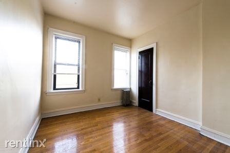 1514 W 77th St - Photo 1