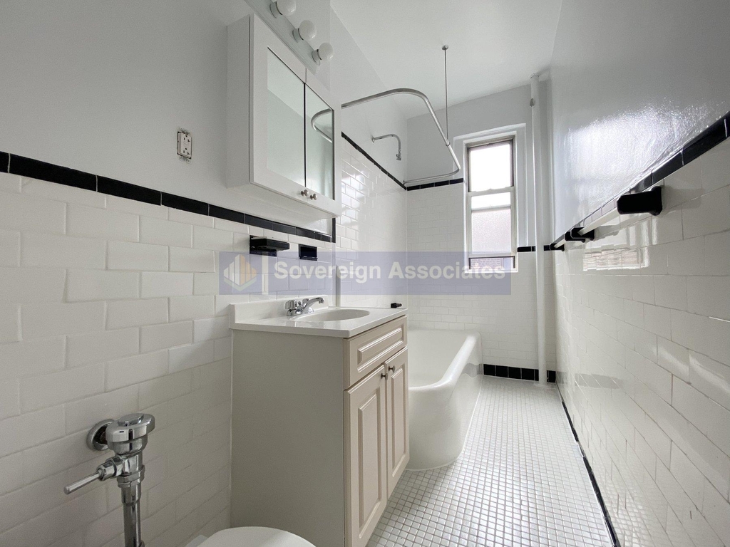 106 Pinehurst Avenue - Photo 2