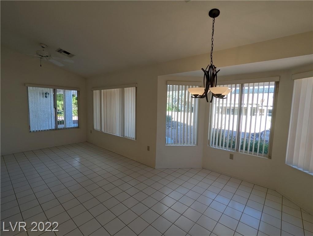 2524 Desert Glen Drive - Photo 10