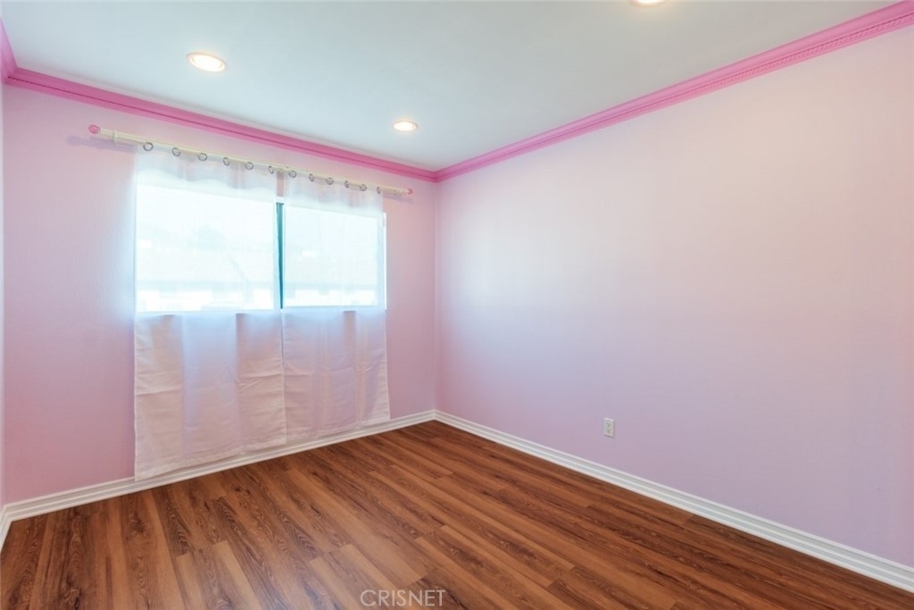 15230 Roxford Street - Photo 21