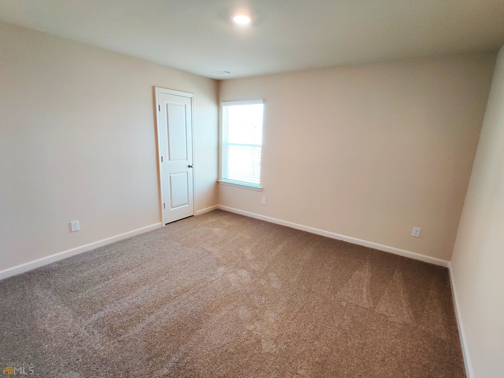 105 Fallbrook Circle - Photo 7