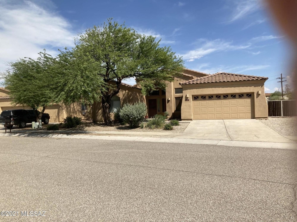 3121 W Painted Hills Ranch Court - Photo 1