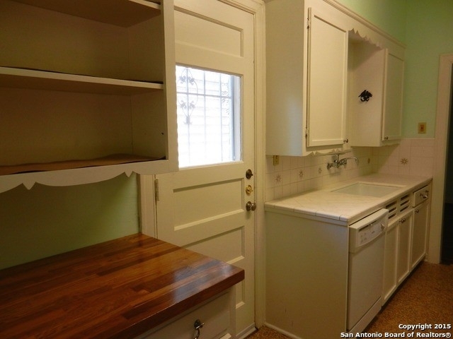 318 E Lullwood Ave - Photo 7