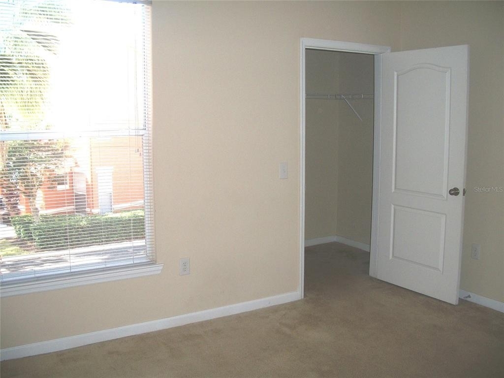 8836 Villa View Circle - Photo 13