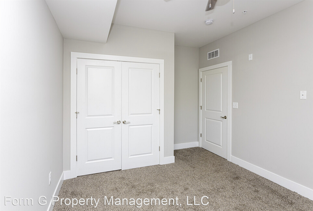 8925 Preston Highway - Photo 20