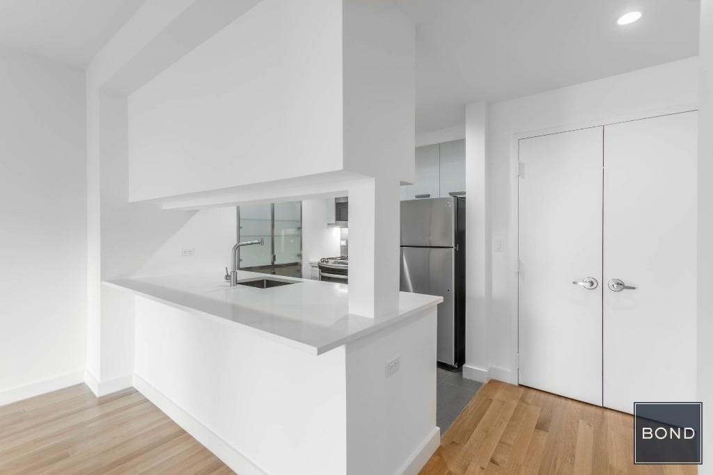 501 East 74 Street - Photo 2