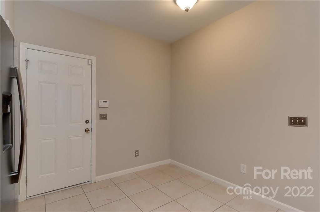 8919 Kirkley View Court - Photo 16