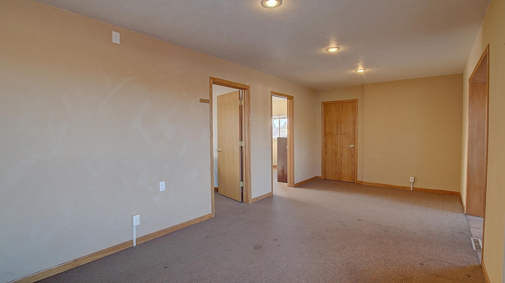 2200 Brooks Street - Photo 9