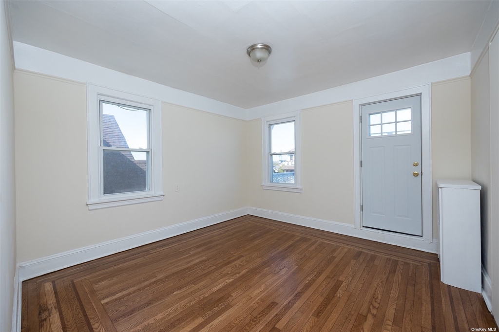 246 E Chester Street - Photo 6