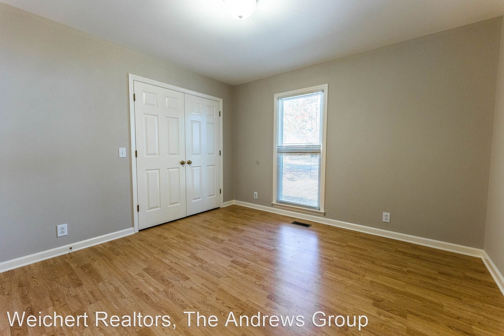 1807 Newton Ave - Photo 11