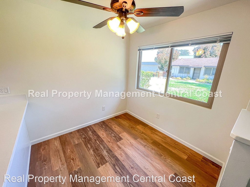 1181 Santa Ynez Ave., Unit B - Photo 4