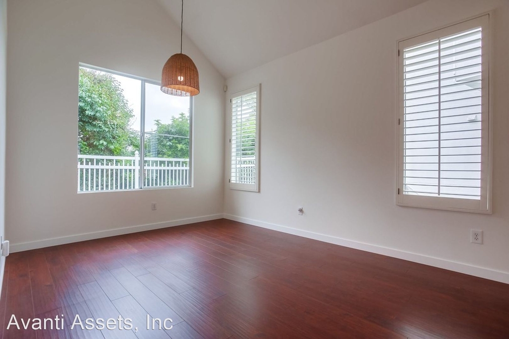 1137 Pacifica Pl - Photo 30