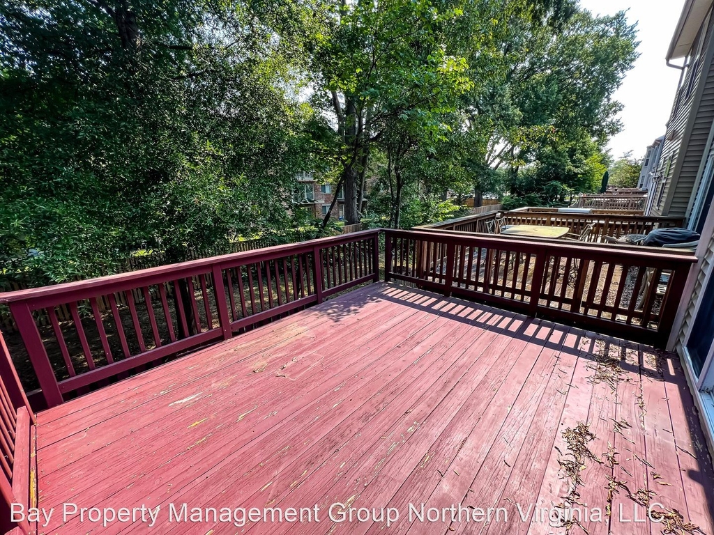 8517 Towne Manor Ct - Photo 20