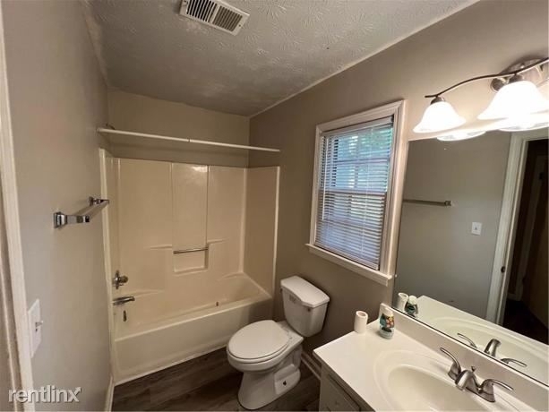 4619 R Hamlet Walk Se - Photo 22