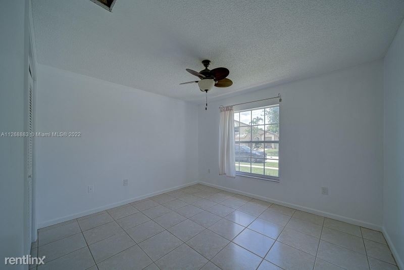 18113 Nw 19th St - Photo 17