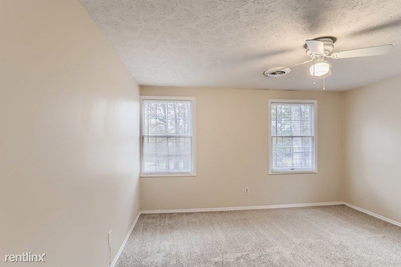 7260 Northgreen Dr Unit - Photo 11