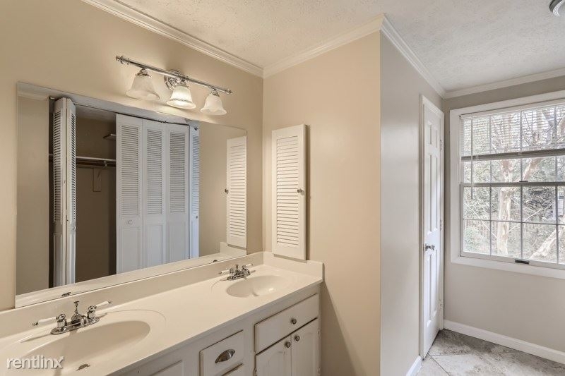 7260 Northgreen Dr Unit - Photo 14