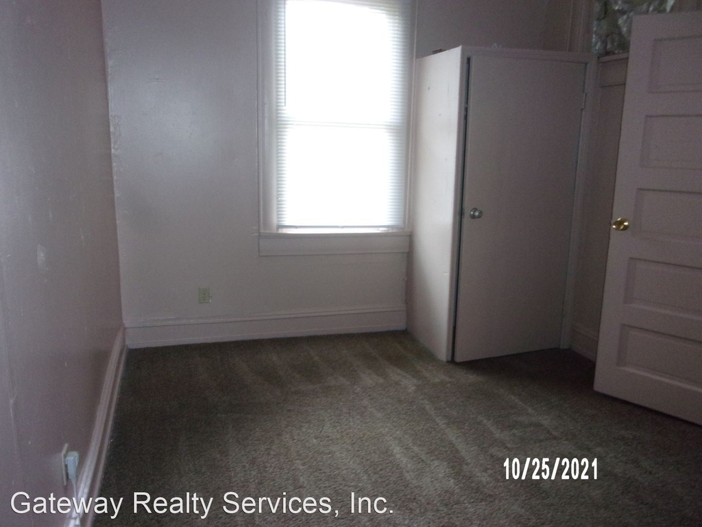 206 Samuel St - Photo 11