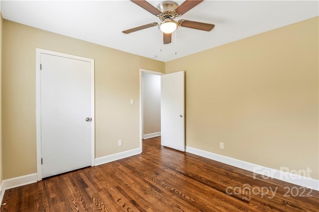 6419 Cherrycrest Lane - Photo 18