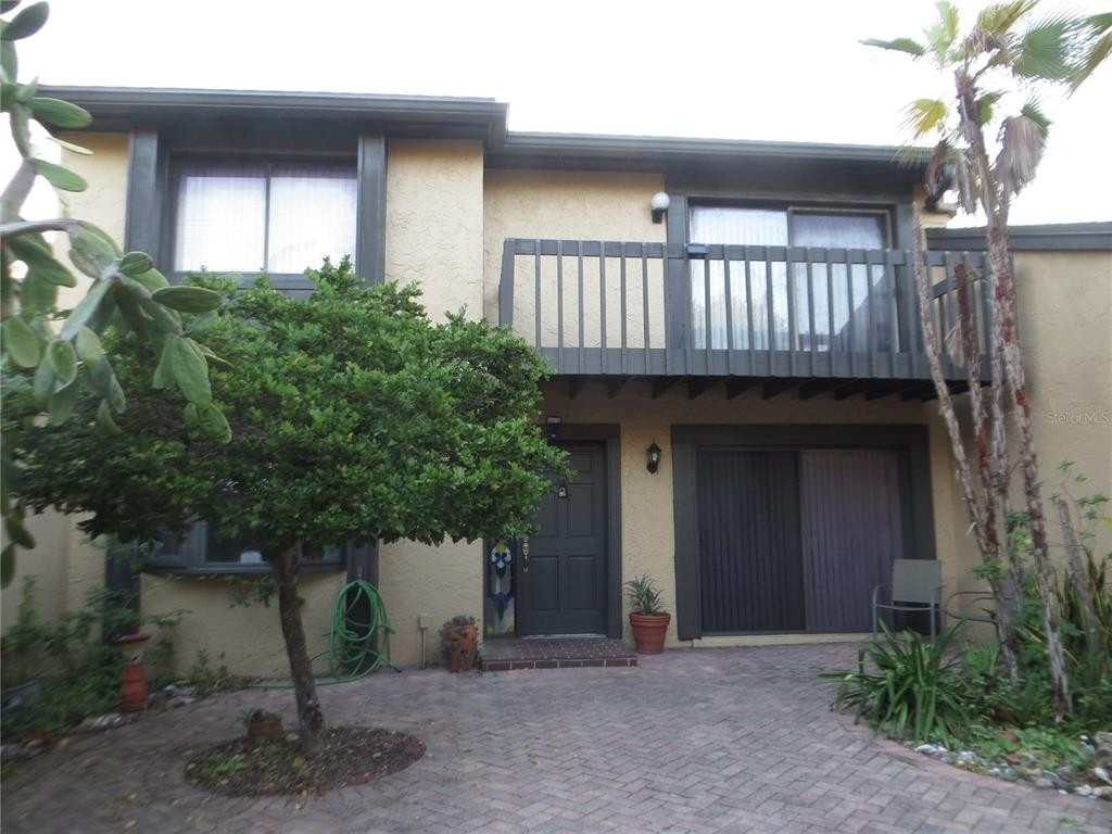 13300 Indian Rocks Road - Photo 1