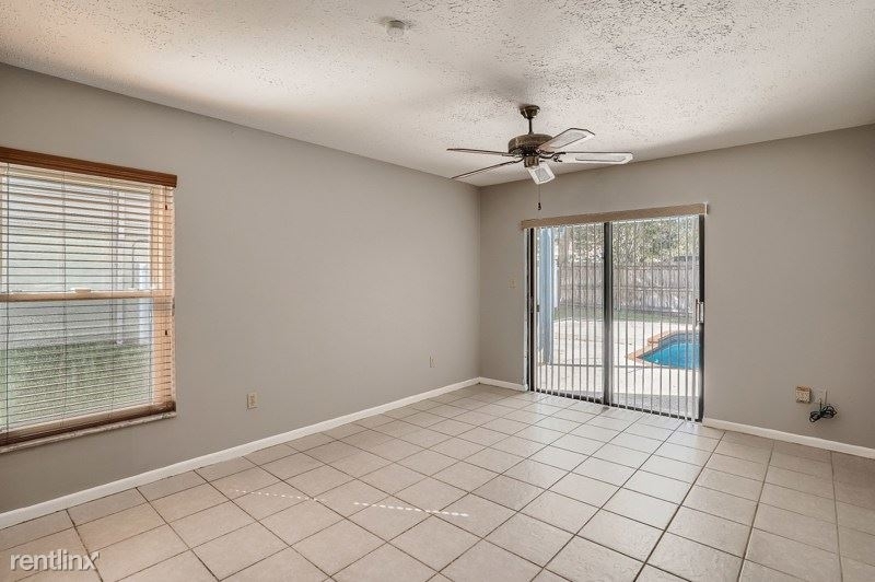 15908 Country Place - Photo 7