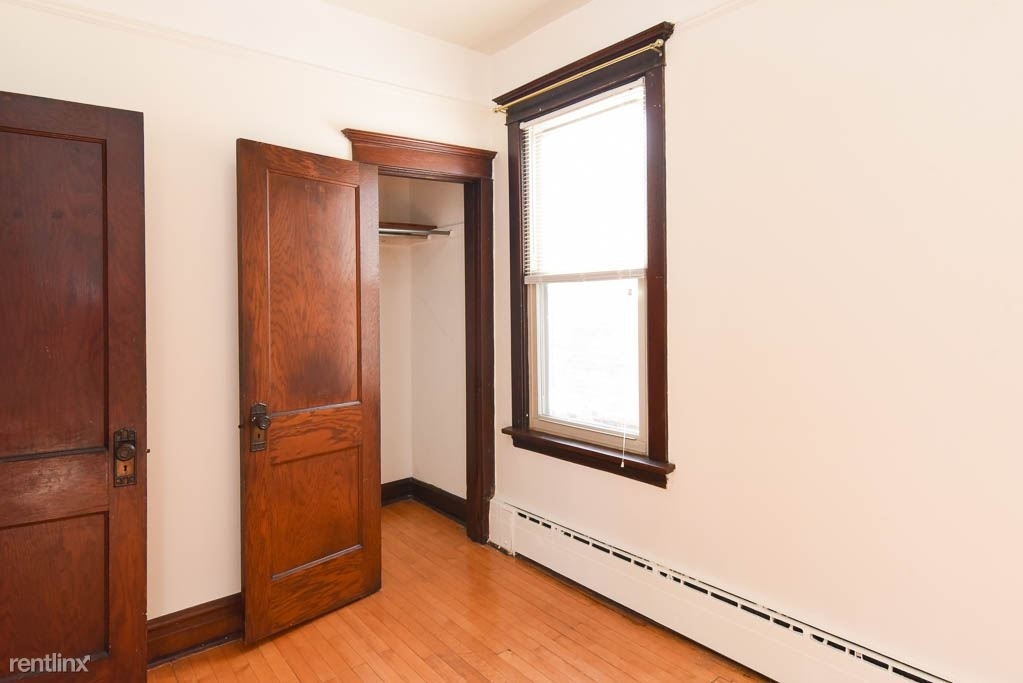 5141 W Roscoe, Unit 3 - Photo 12