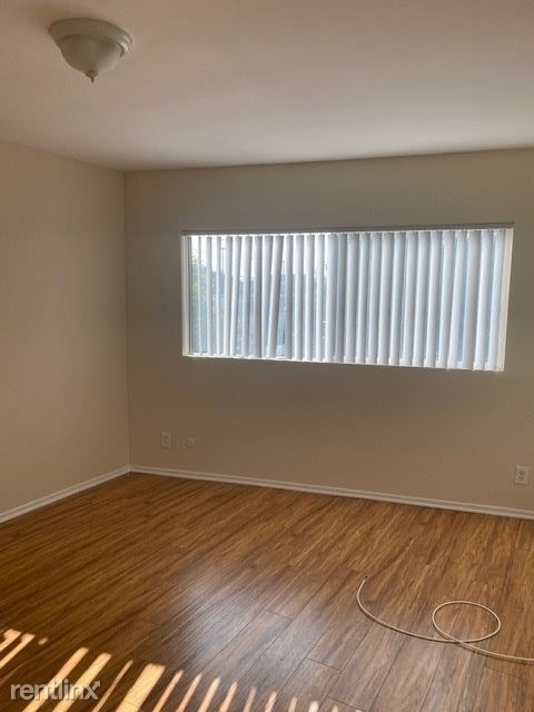 1415 E Alondra Blvd - Photo 5