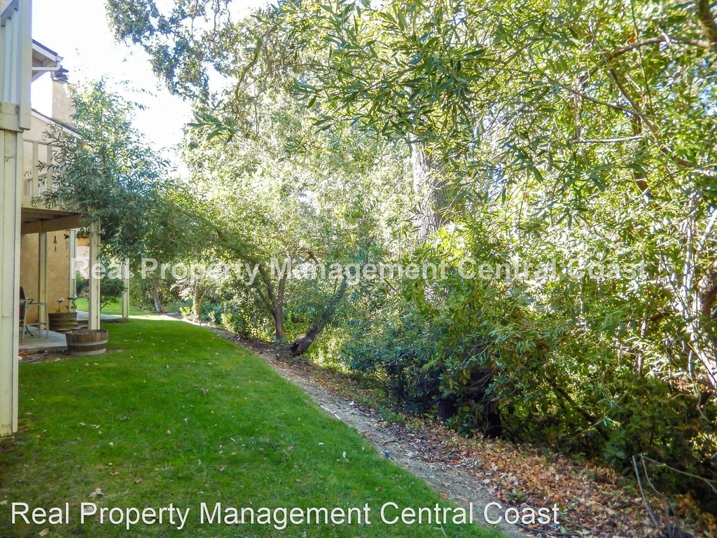 13 Green Court - Photo 12