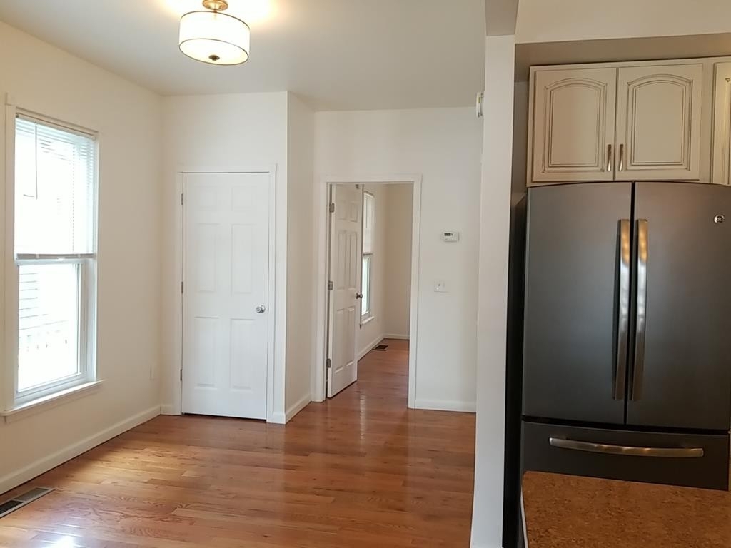 311 Woodview Ave. Apt#101 - Photo 8