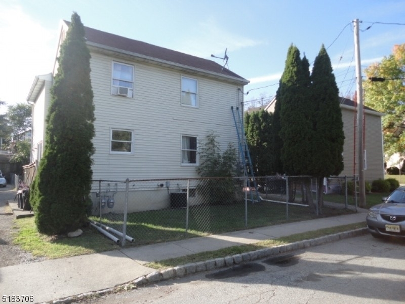 10 Garrison Ave - Photo 0