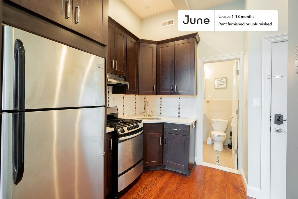 270 West 139th Street - Photo 3