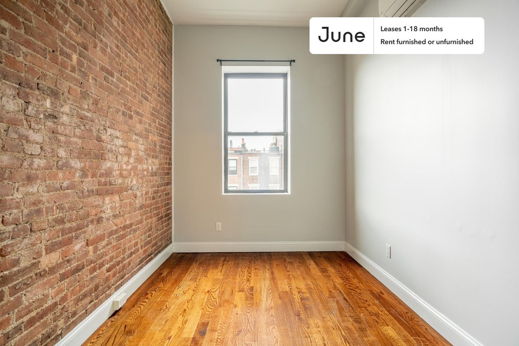 270 West 139th Street - Photo 11