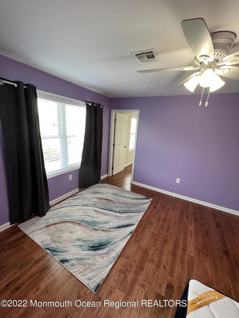 601 Newport Avenue - Photo 23