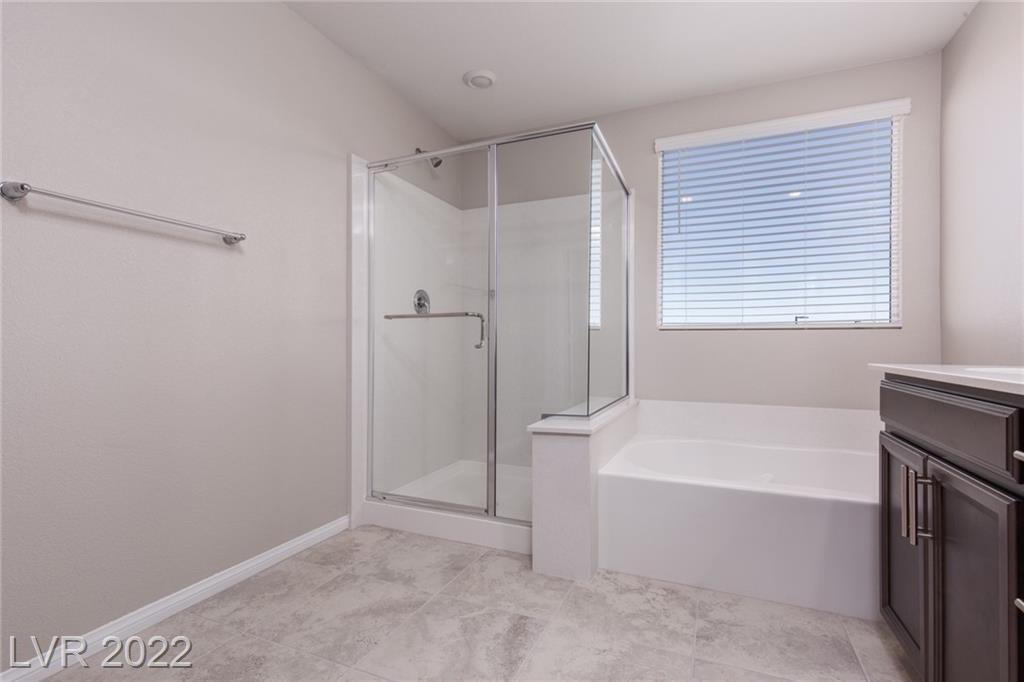 2448 Bellinzona Place - Photo 32