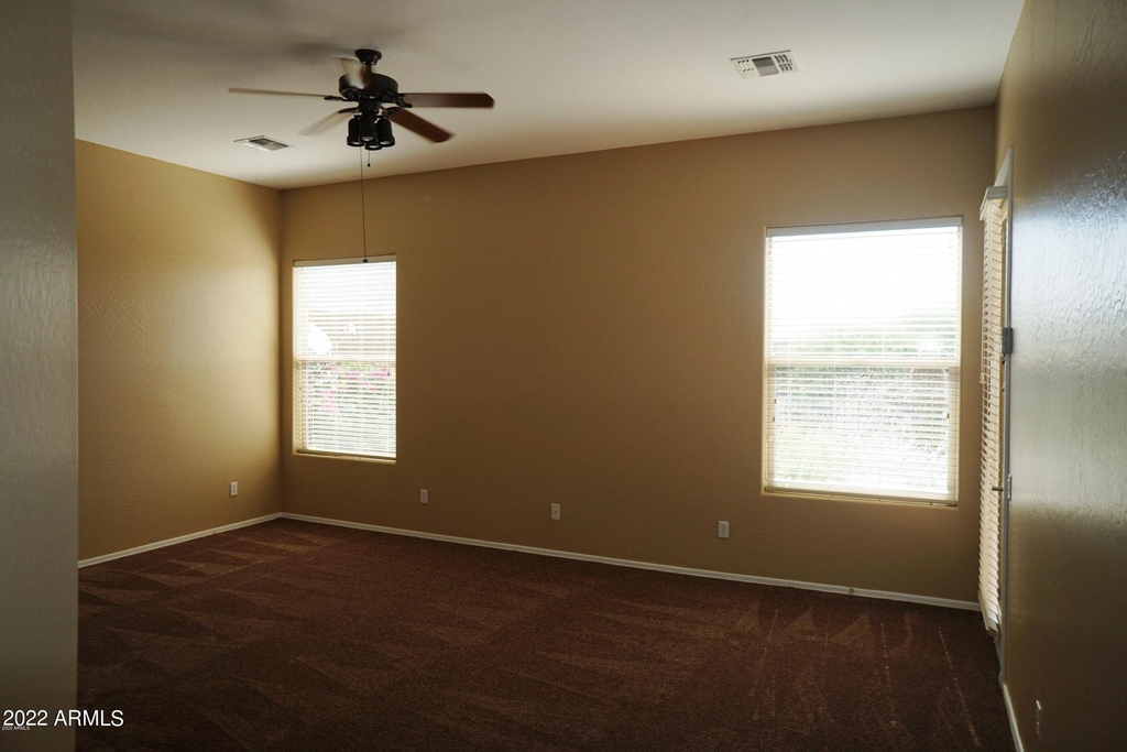 42509 N Celebration Way - Photo 5