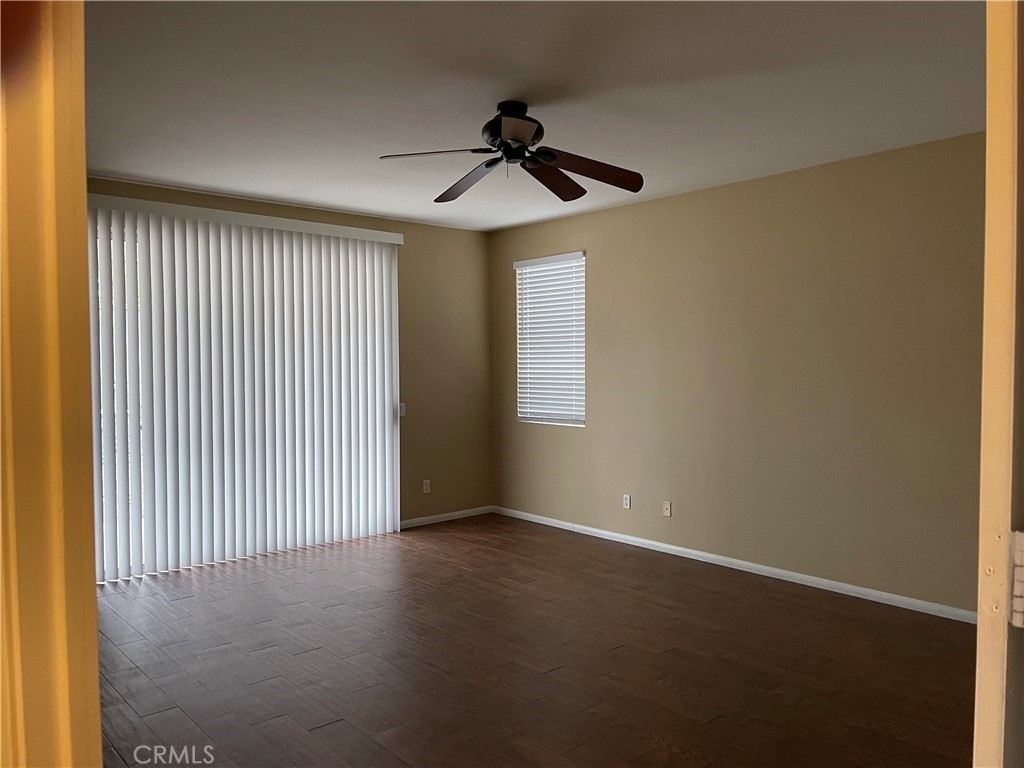 39689 Tamarisk Street - Photo 10