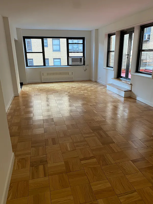 412 East 55th Street - Photo 0