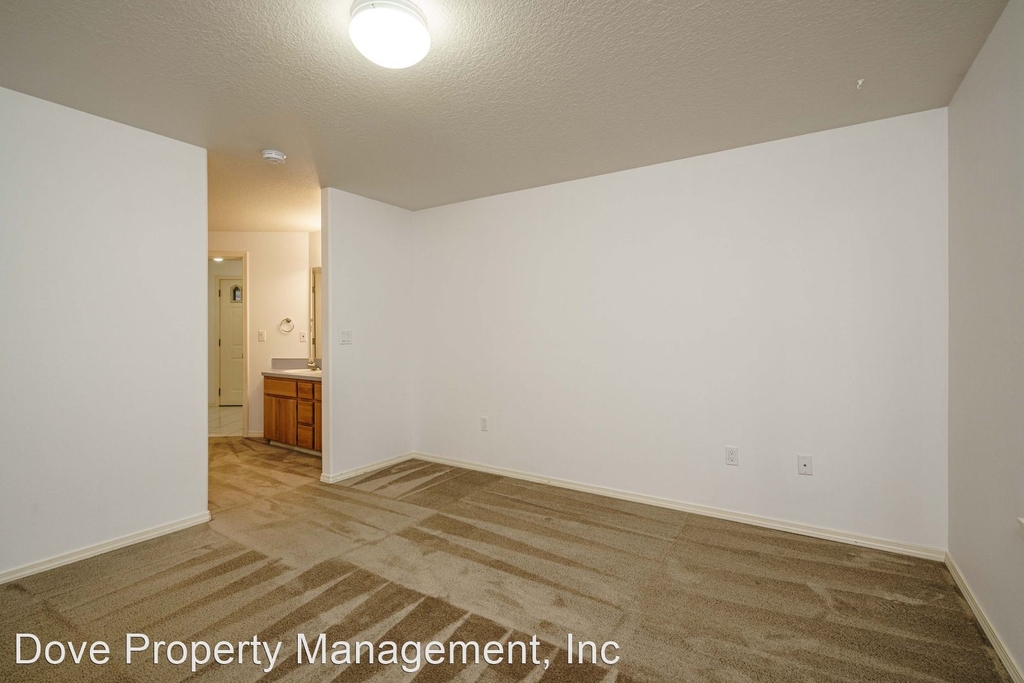 8417 Ne 55th Street - Photo 23