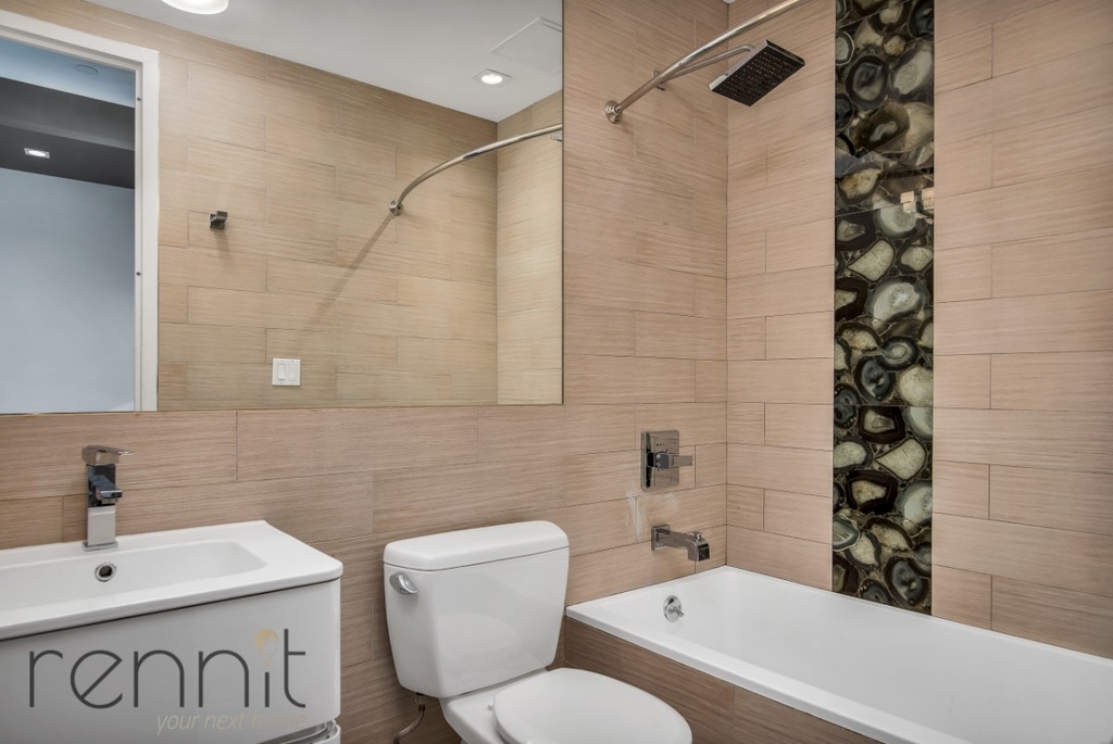 581 Van Buren Street - Photo 4