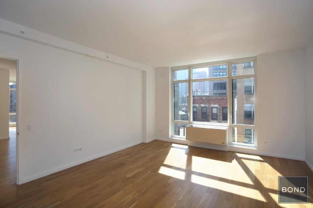 55 Thompson Street - Photo 2