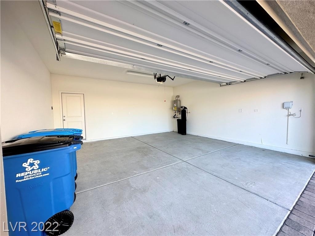 8205 Lantana Springs Street - Photo 29