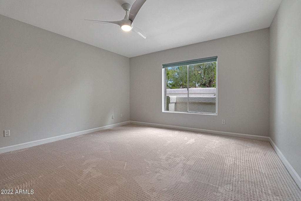 7214 E Royal Palm Road - Photo 36