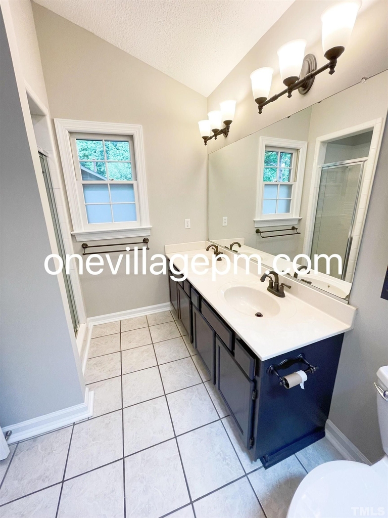 115 Marshfield Place - Photo 17