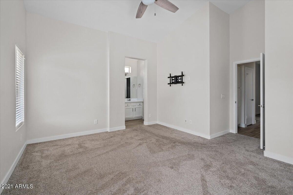 40702 N Robinson Drive - Photo 10