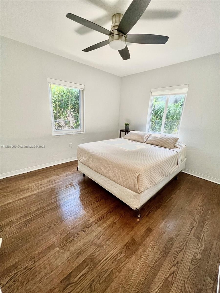 720 Sw 23rd Rd - Photo 5