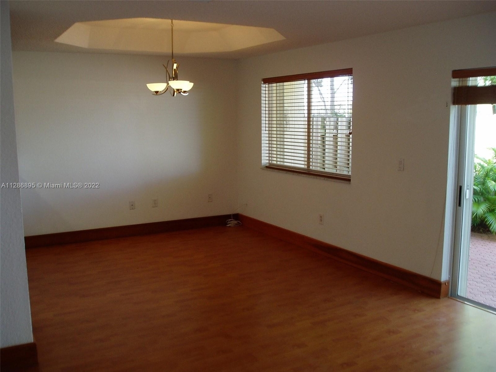 5148 Nw 116 Ct - Photo 3