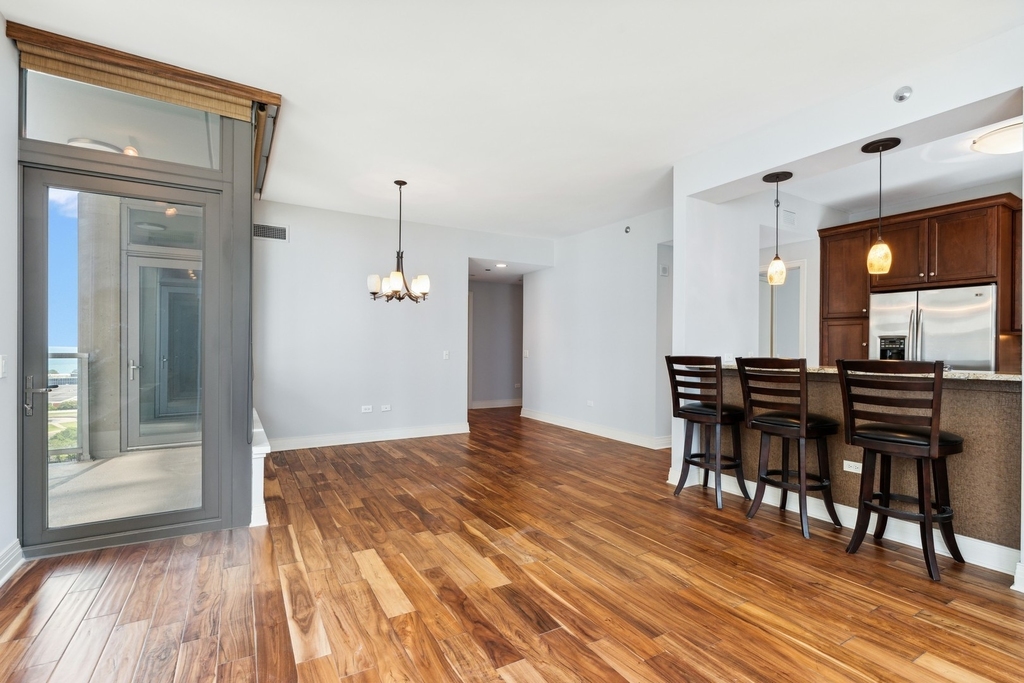 600 N Lake Shore Drive - Photo 4