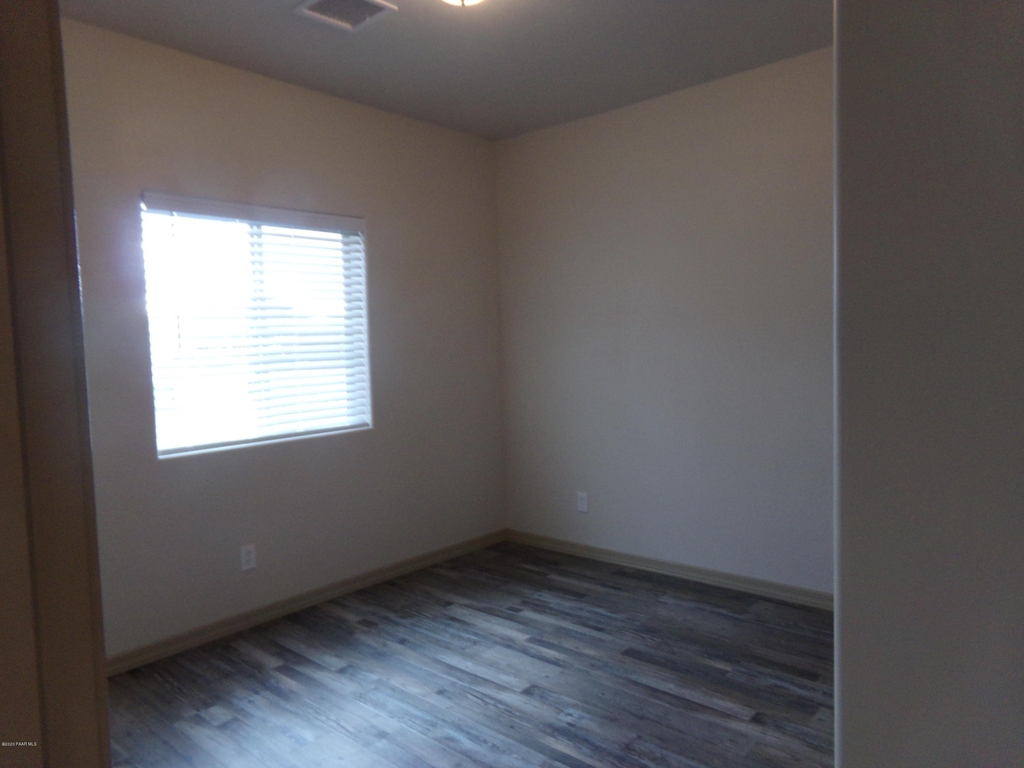 2976 N Yavapai Road - Photo 4